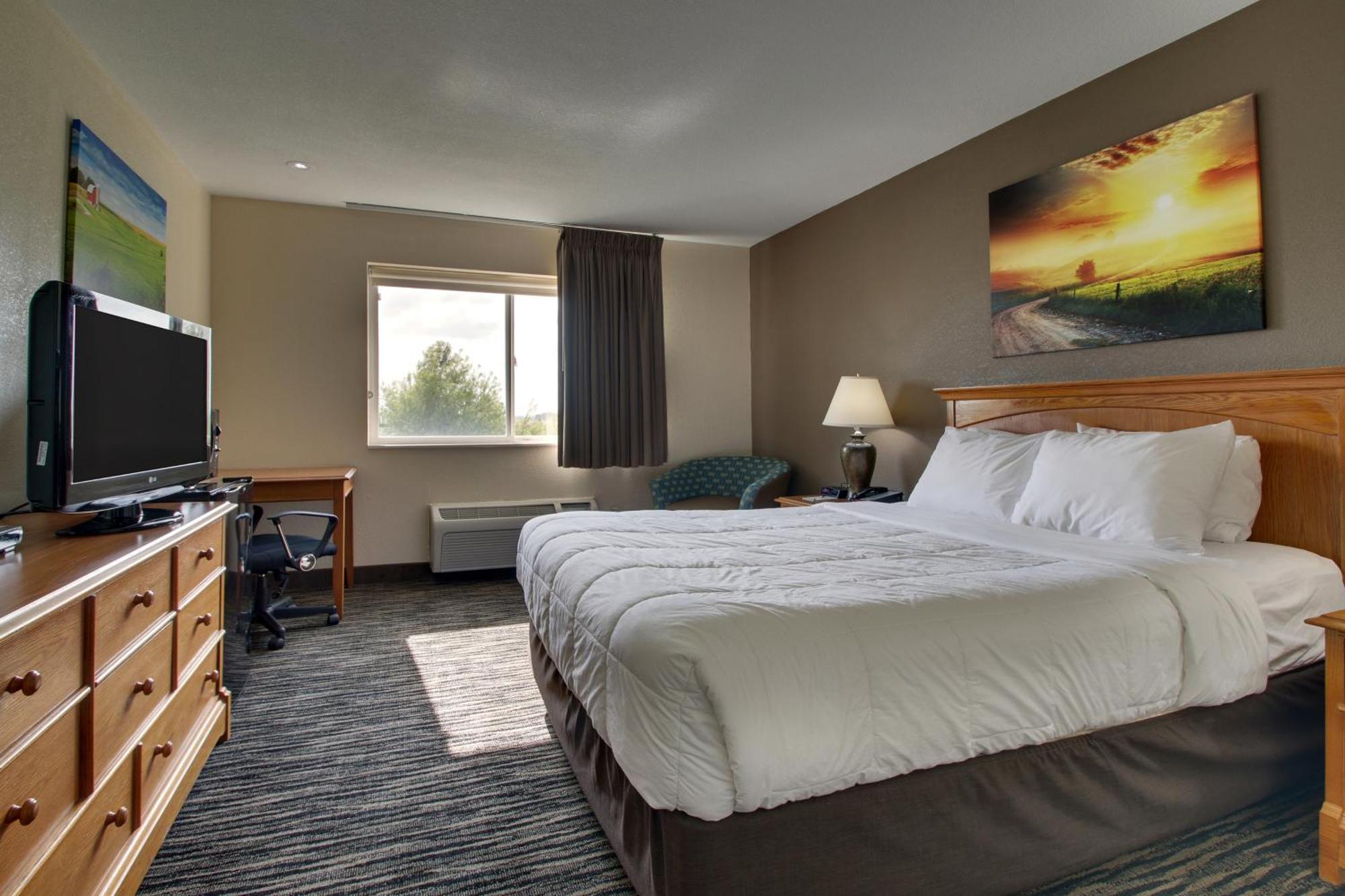 Everspring Inn & Suites Oskaloosa ภายนอก รูปภาพ