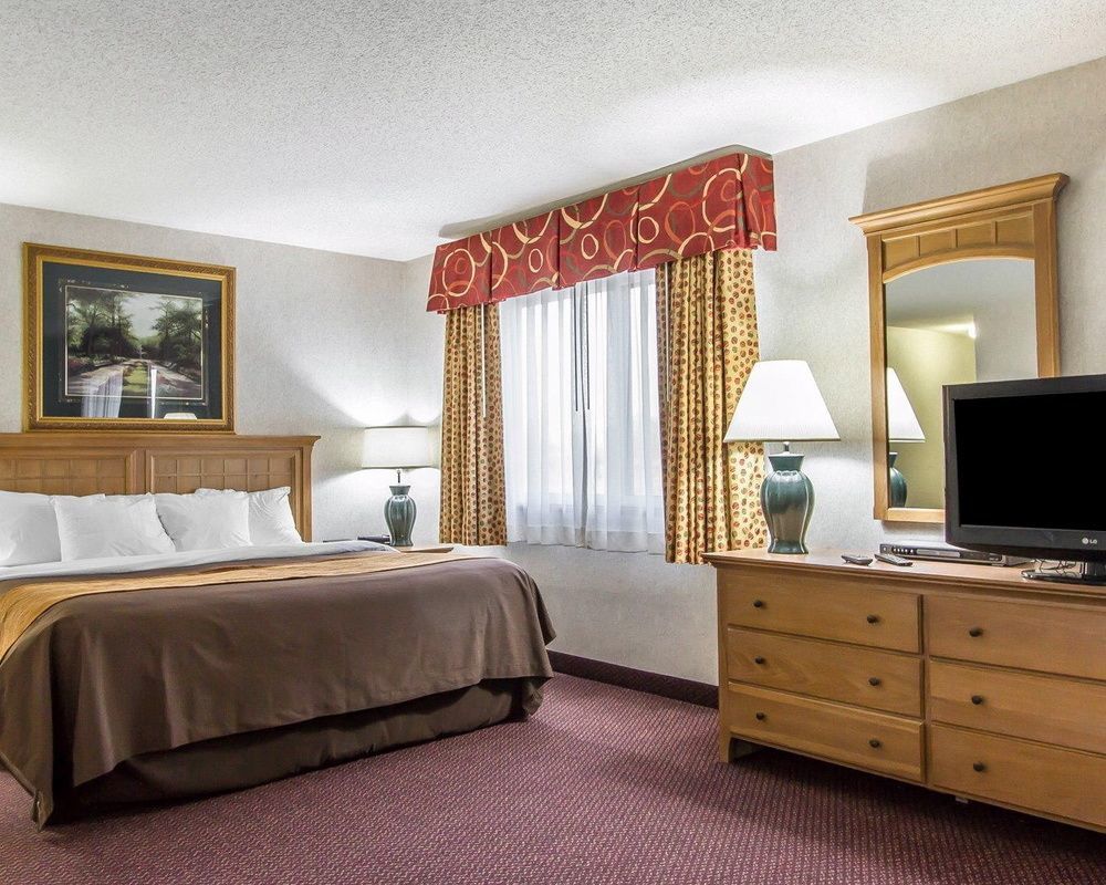 Everspring Inn & Suites Oskaloosa ภายนอก รูปภาพ