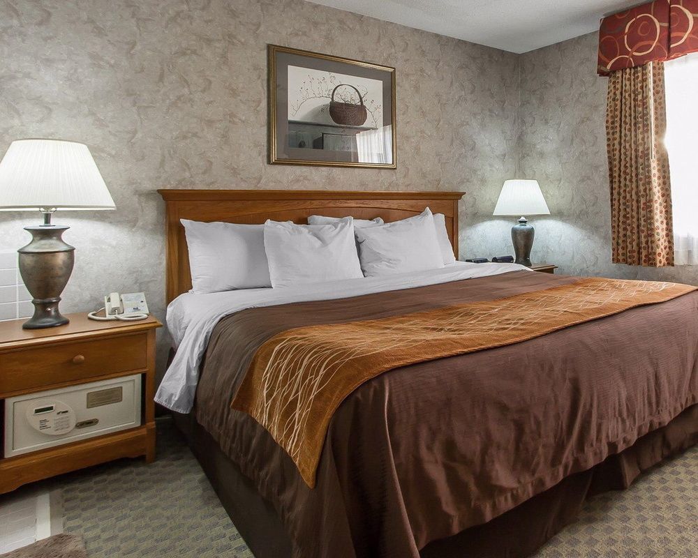 Everspring Inn & Suites Oskaloosa ภายนอก รูปภาพ